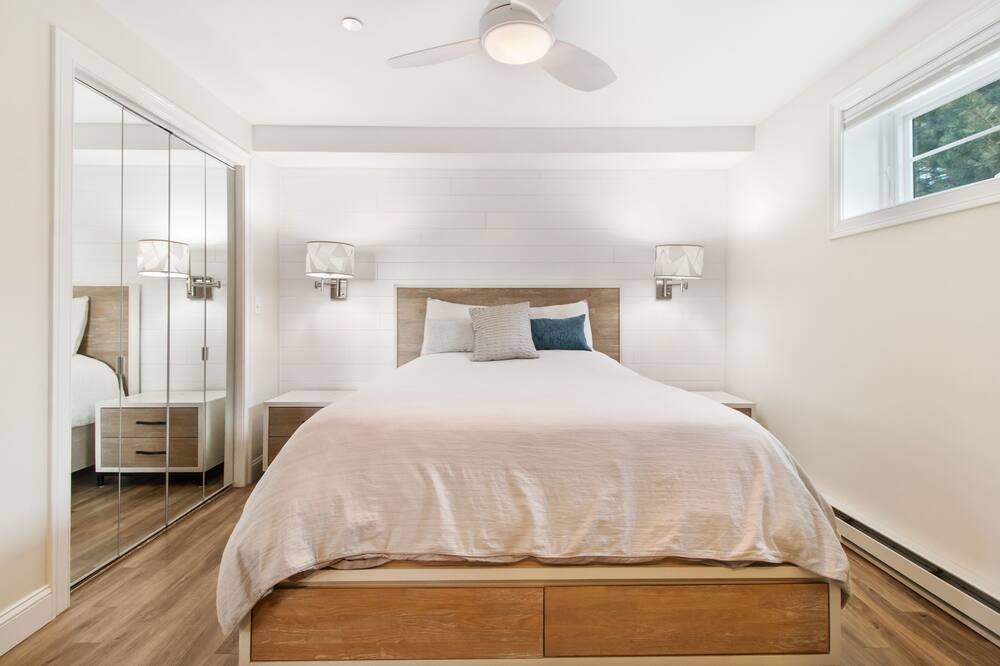 Photo of Bedroom in Pine Point