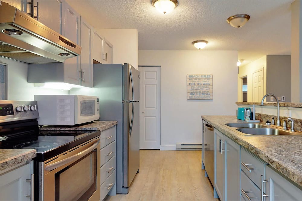 Photo of Kitchen in Ocean Park