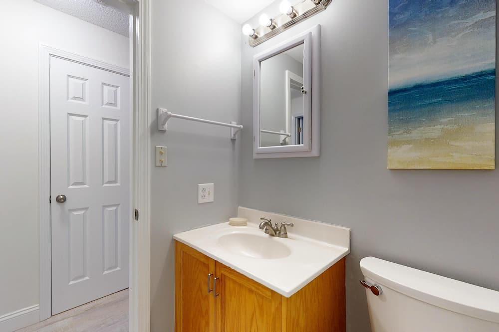 Photo of Bathroom in Ocean Park