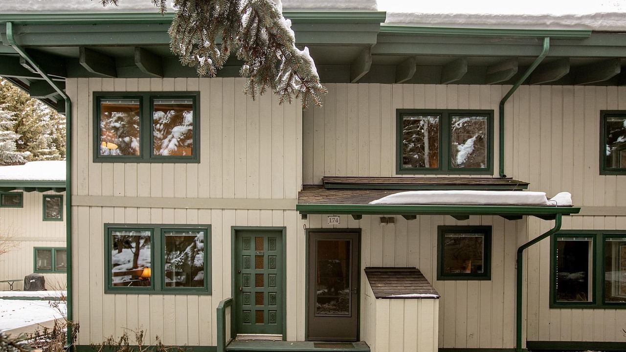 Photo of Outdoor in Warm Springs