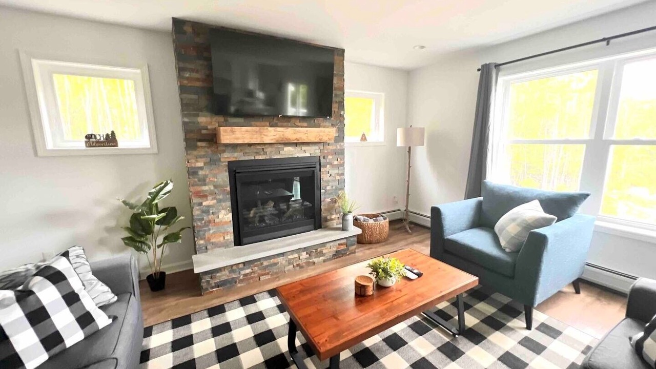 Photo of Livingroom in Center Conway
