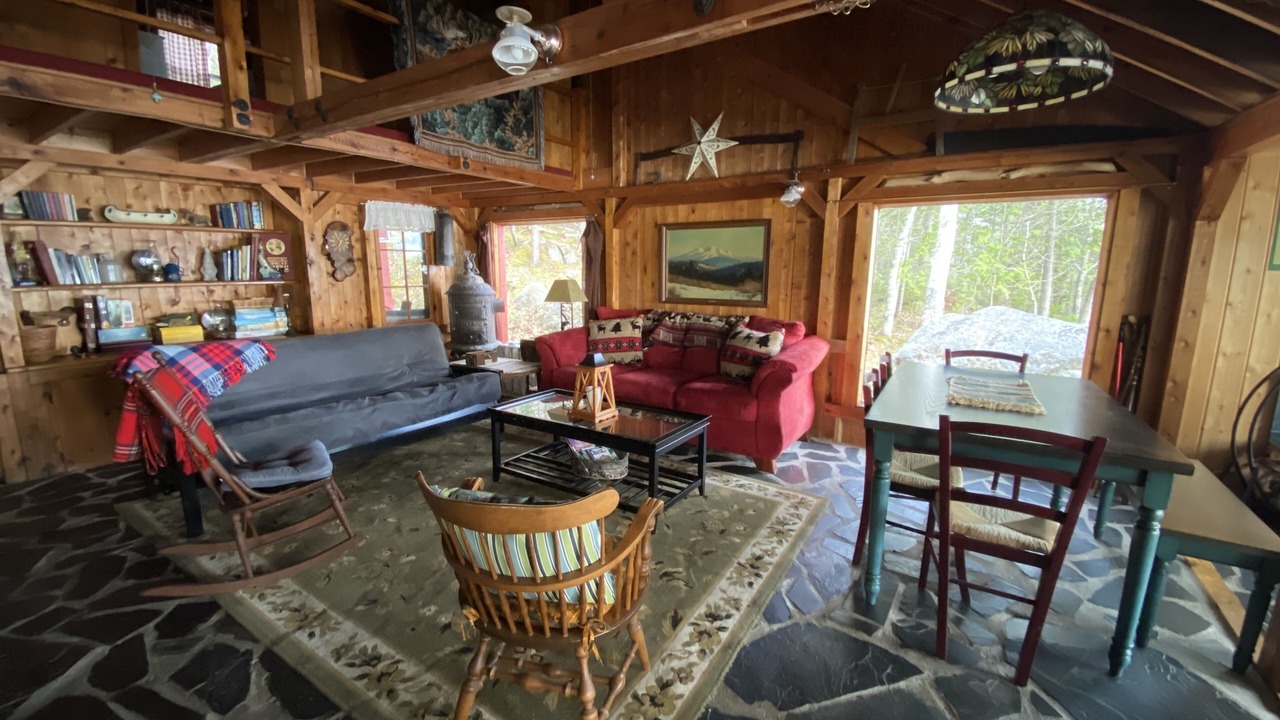 Photo of Livingroom in North Penobscot