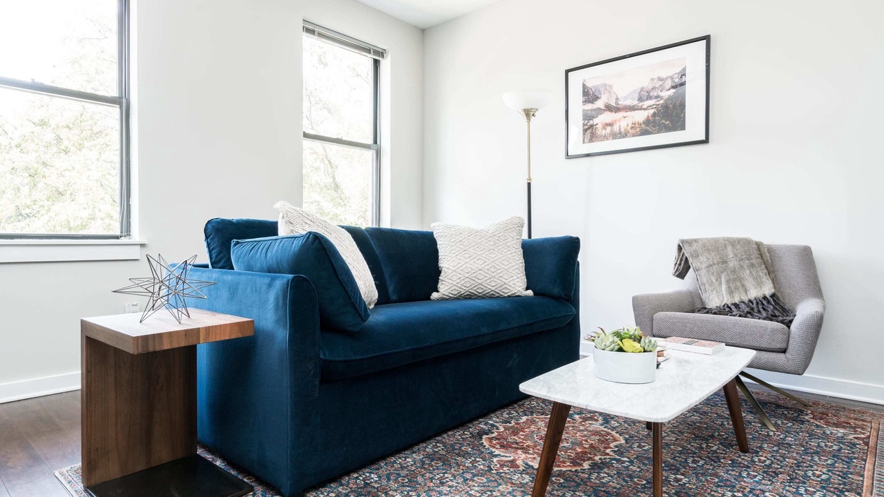 Photo of Livingroom in Music Row