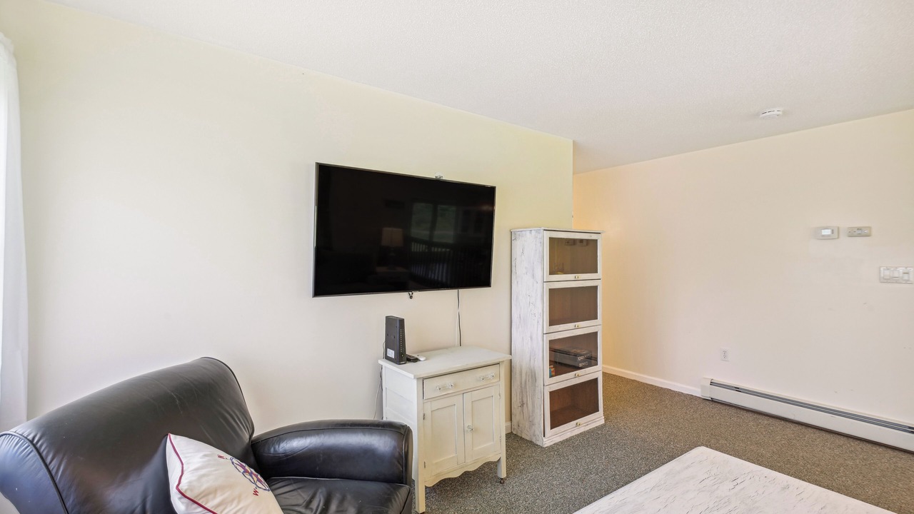 Photo of Livingroom in Gouldsboro