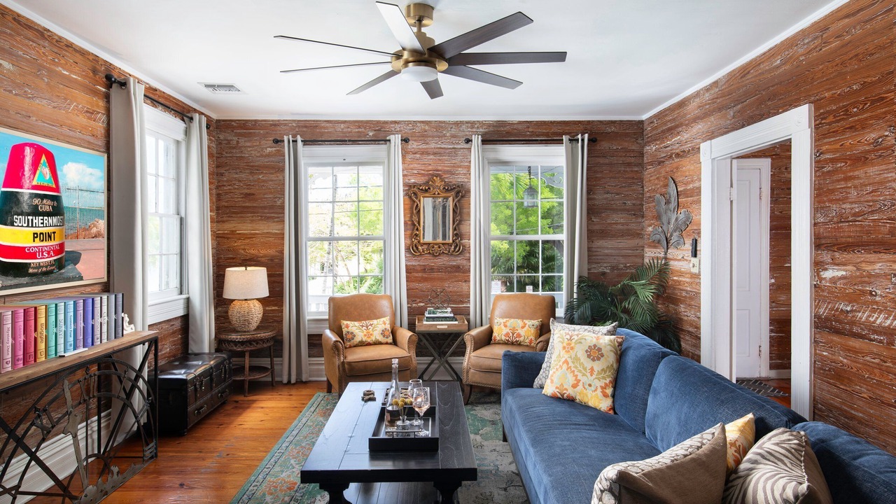 Photo of Livingroom in Bahama Village