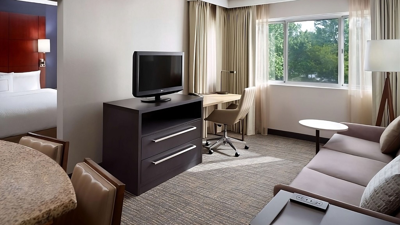 Photo of Livingroom in Alpharetta