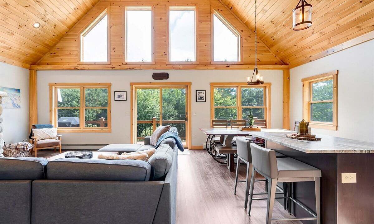 Photo of Livingroom in Sunday River Area