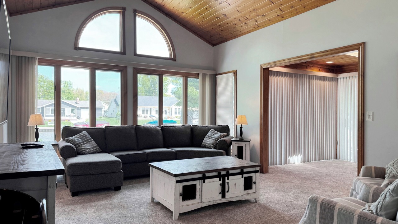 Photo of Livingroom in Shelbyville