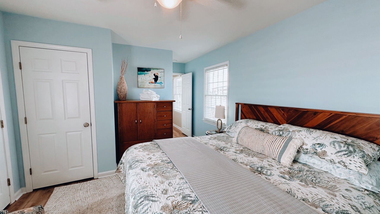Photo of Bedroom in Village of Stump Sound