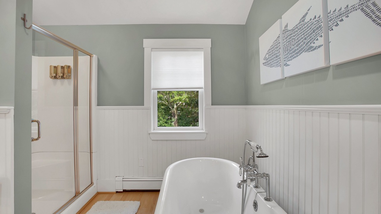 Photo of Bathroom in Cape Porpoise