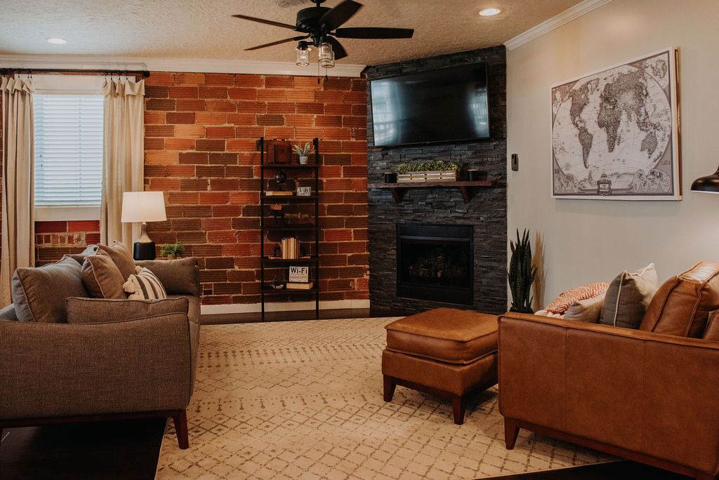 Photo of Livingroom in Gadsden