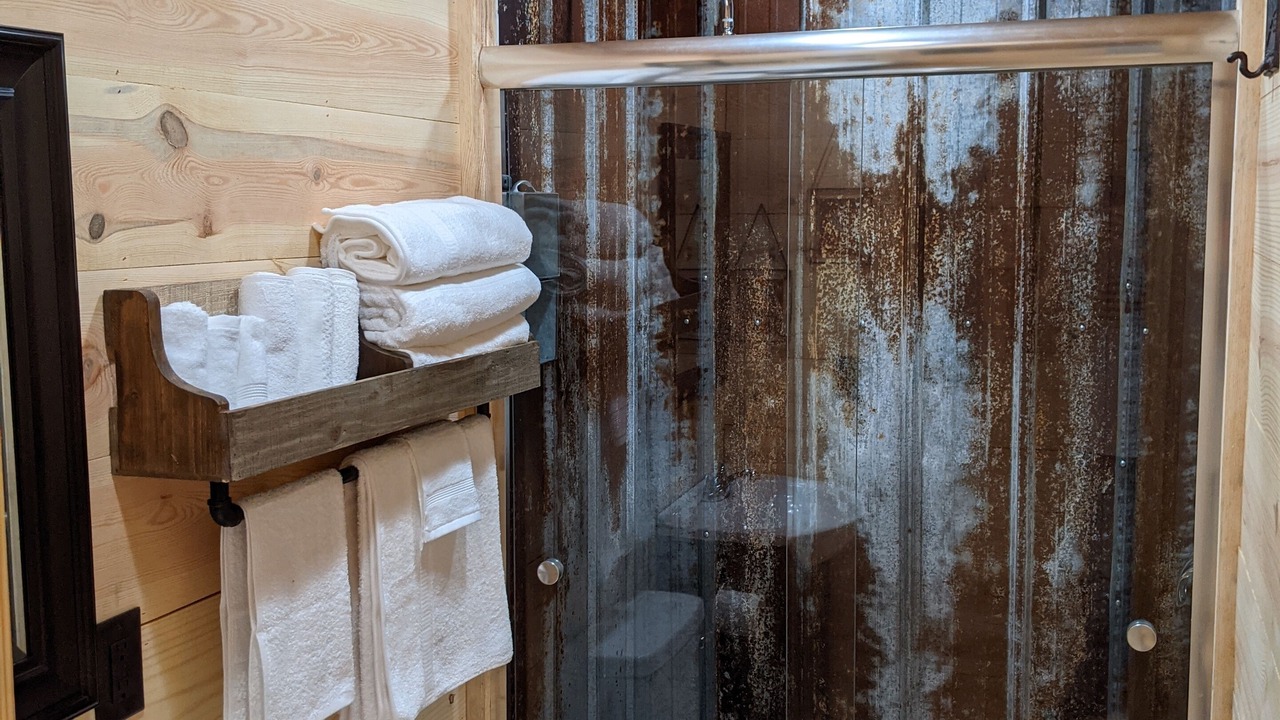 Photo of Bathroom in Fort Payne