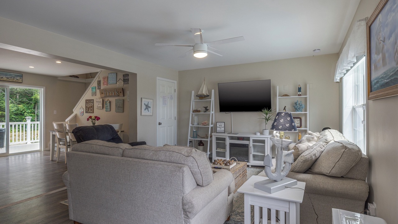 Photo of Livingroom in Gouldsboro