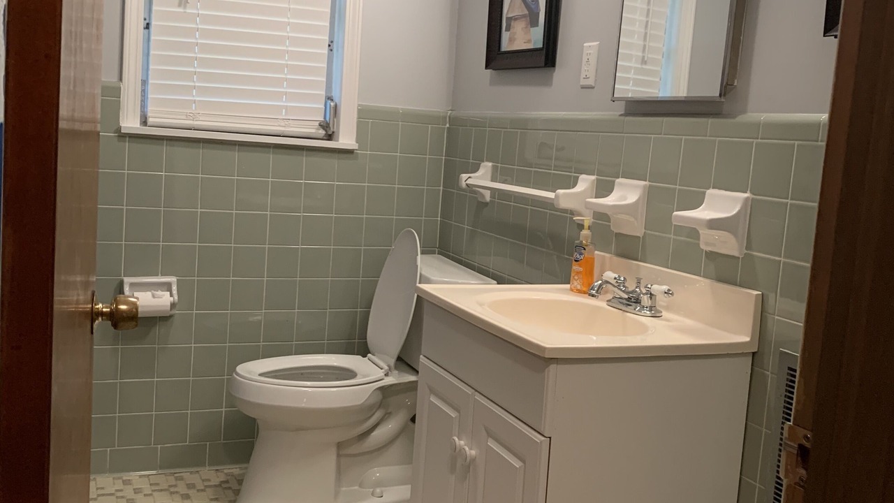Photo of Bathroom in Cedar Bluff