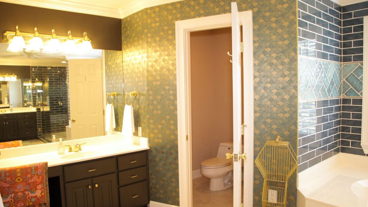 Photo of Bathroom in Leesburg