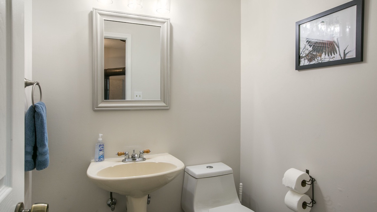 Photo of Bathroom in Placitas