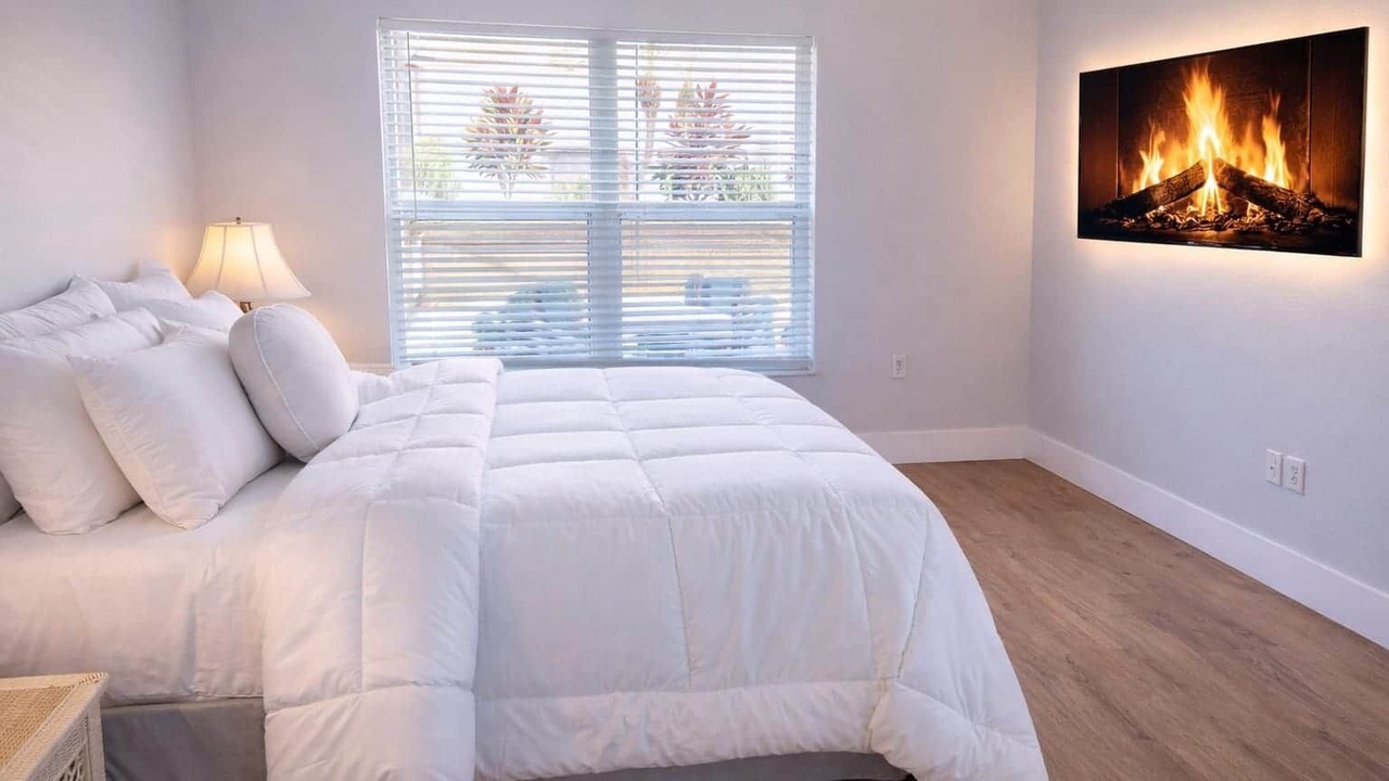 Photo of Bedroom in Lake Berkley
