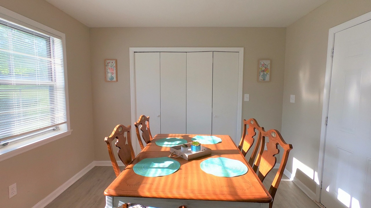 Photo of Livingroom in New Castle