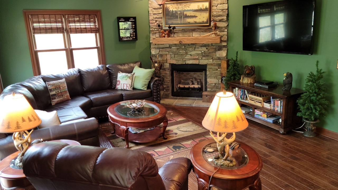 Photo of Bedroom in Cedar Bluff