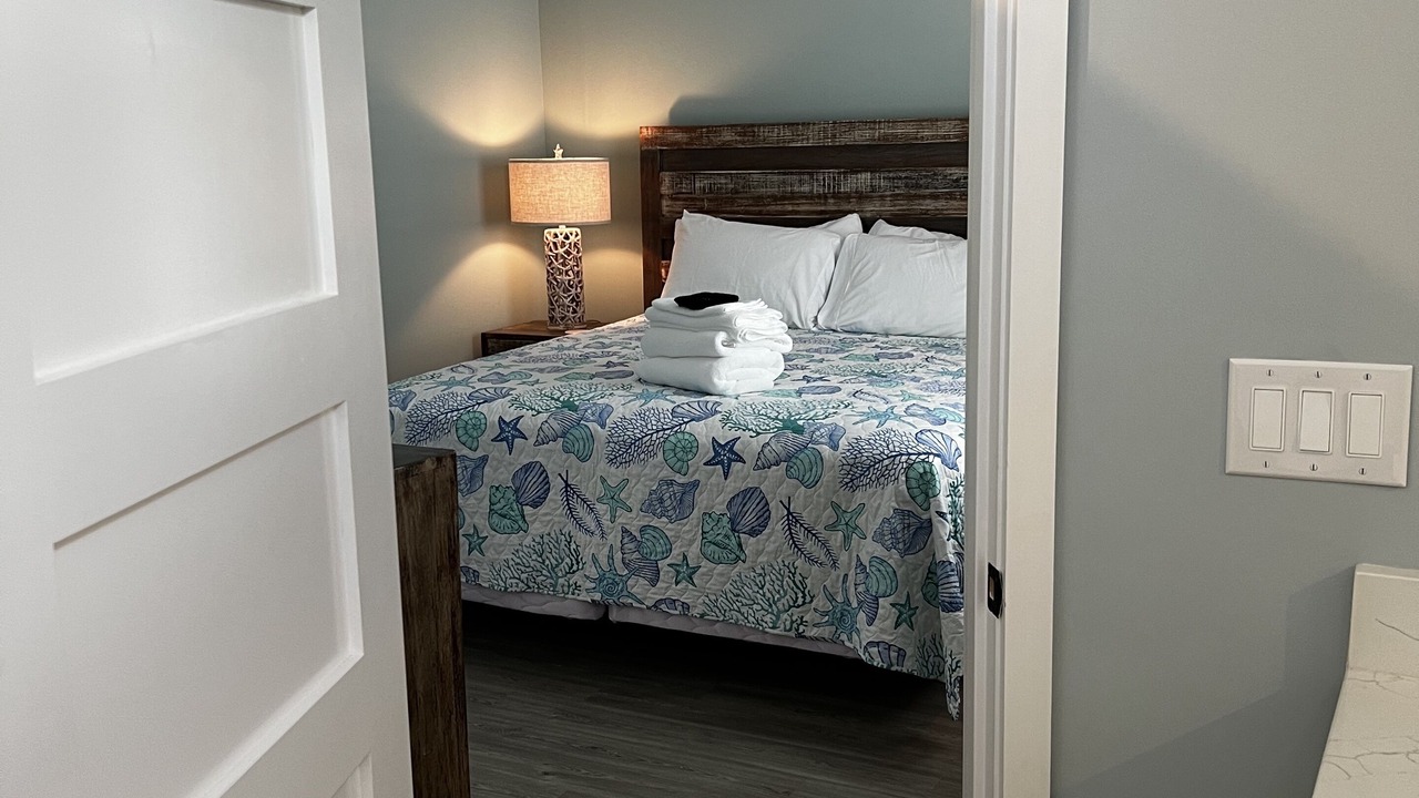 Photo of Bedroom in Corolla Light