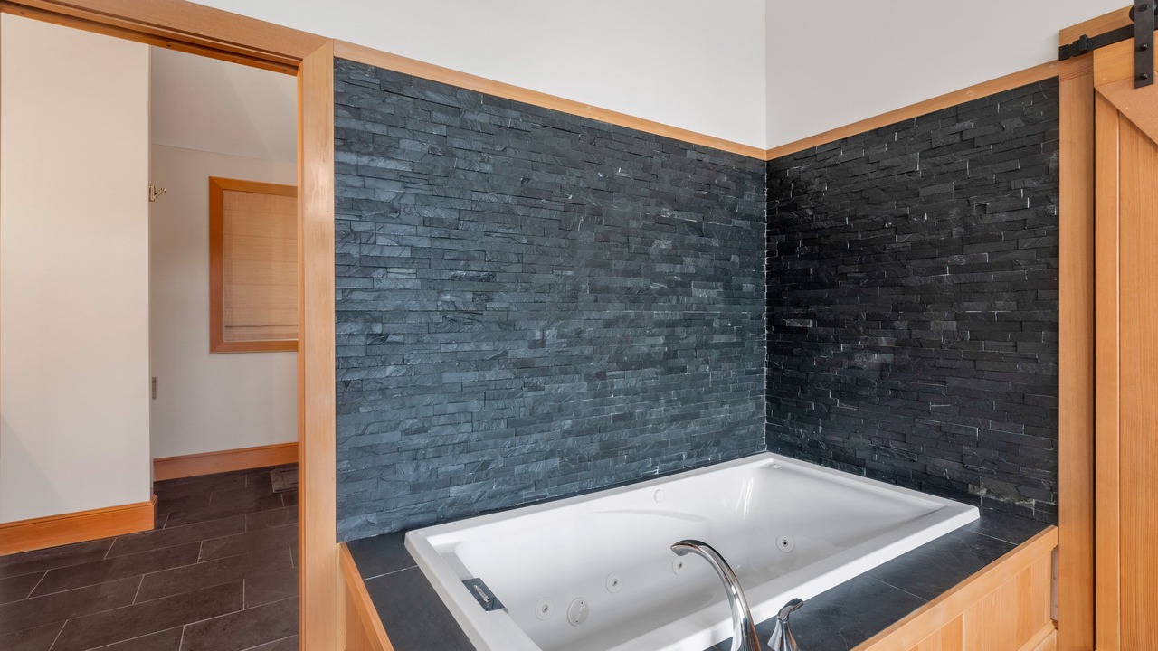 Photo of Bathroom in Moultonborough