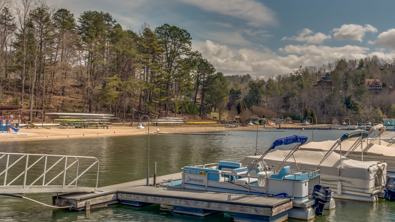 Photo of Others in Lake Lure