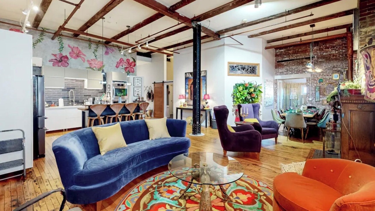 Photo of Livingroom in Downtown Portland