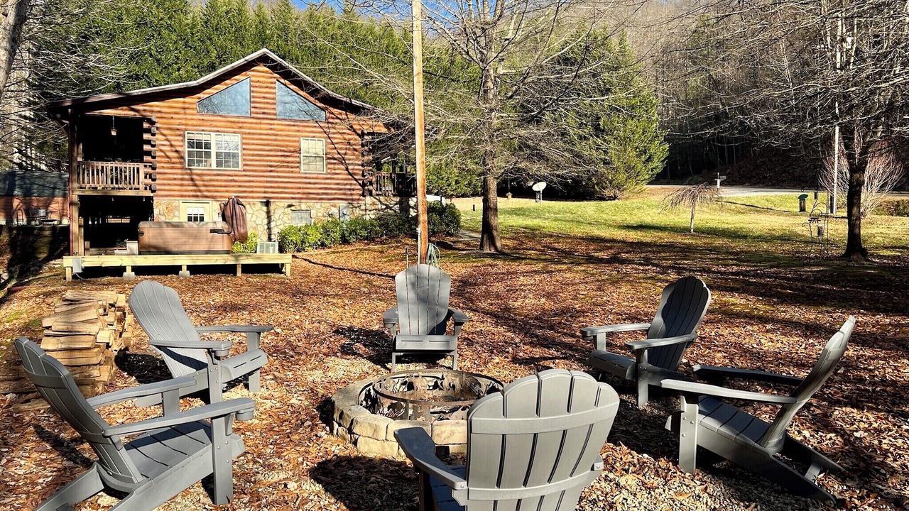 Photo of Outdoor in Waynesville
