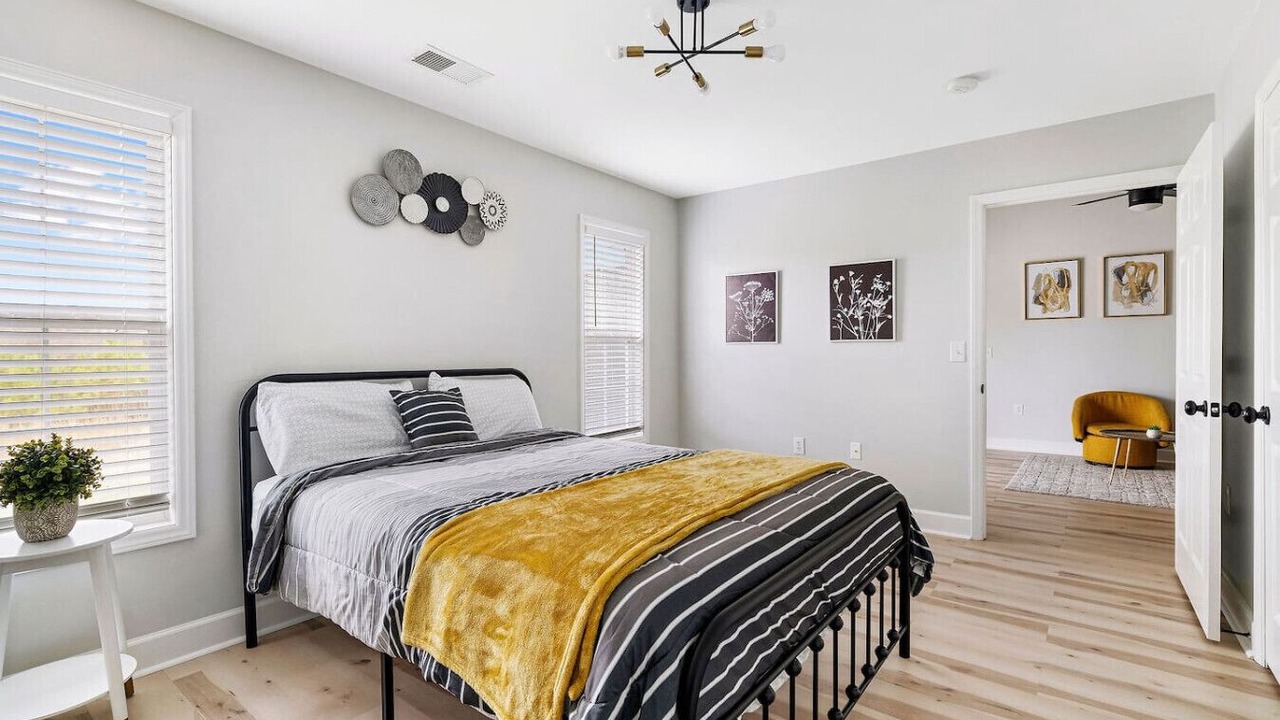 Photo of Bedroom in Umstead