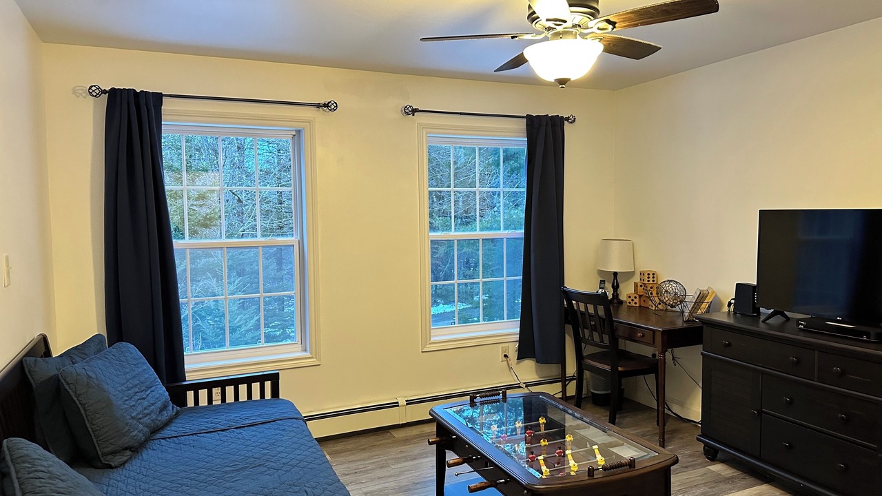 Photo of Bedroom in Salsbury Cove