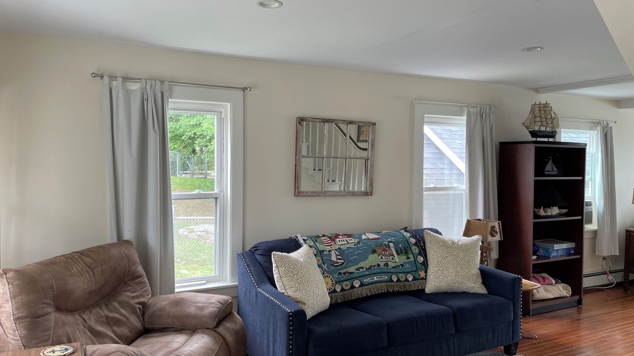 Photo of Livingroom in West Point