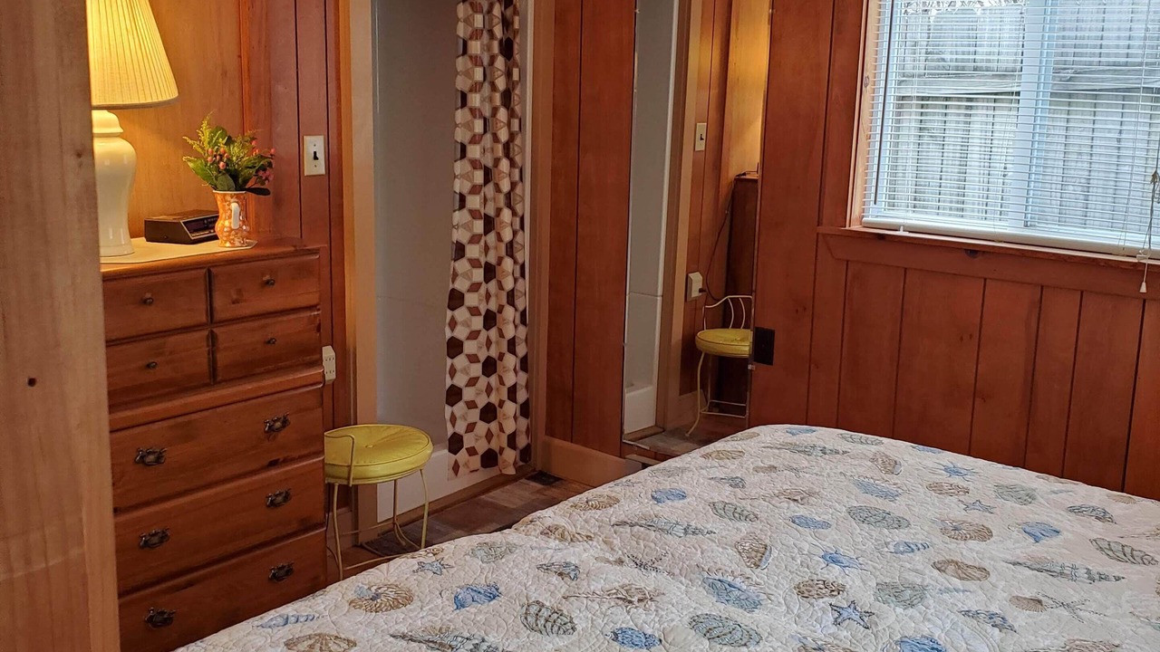 Photo of Bedroom in West Boothbay Harbor