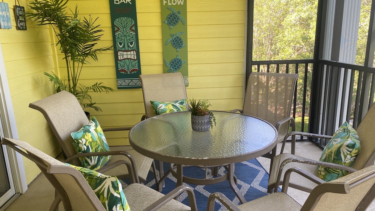 Photo of Patio Balcony in Bahama Bay