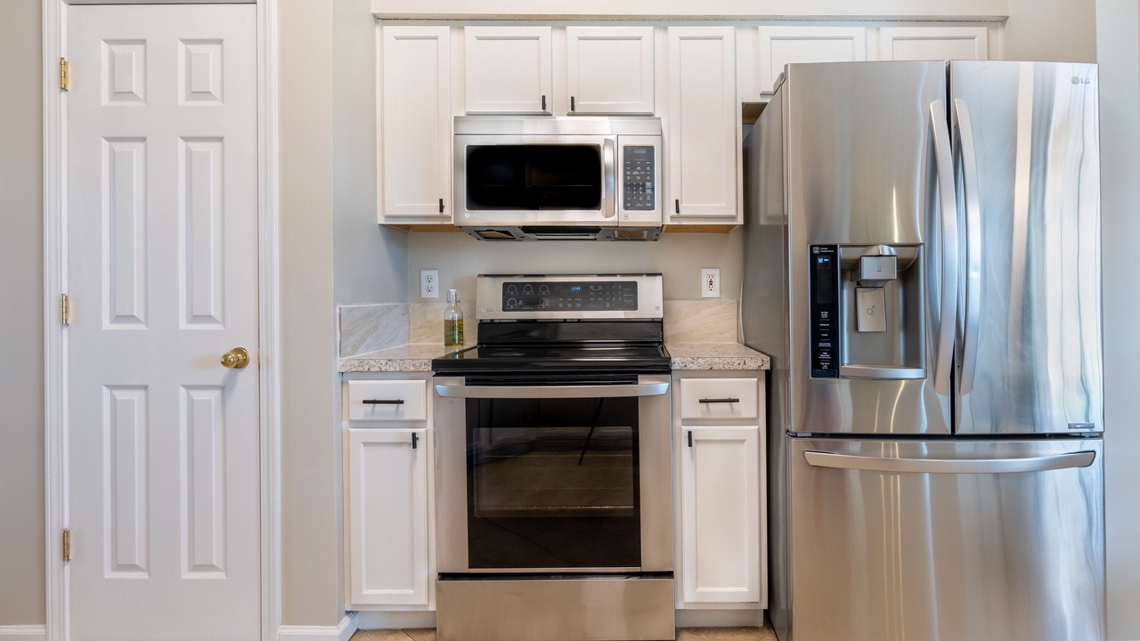 Photo of Kitchen in Sandalwood