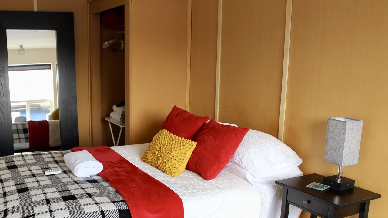 Photo of Bedroom in Squire Park