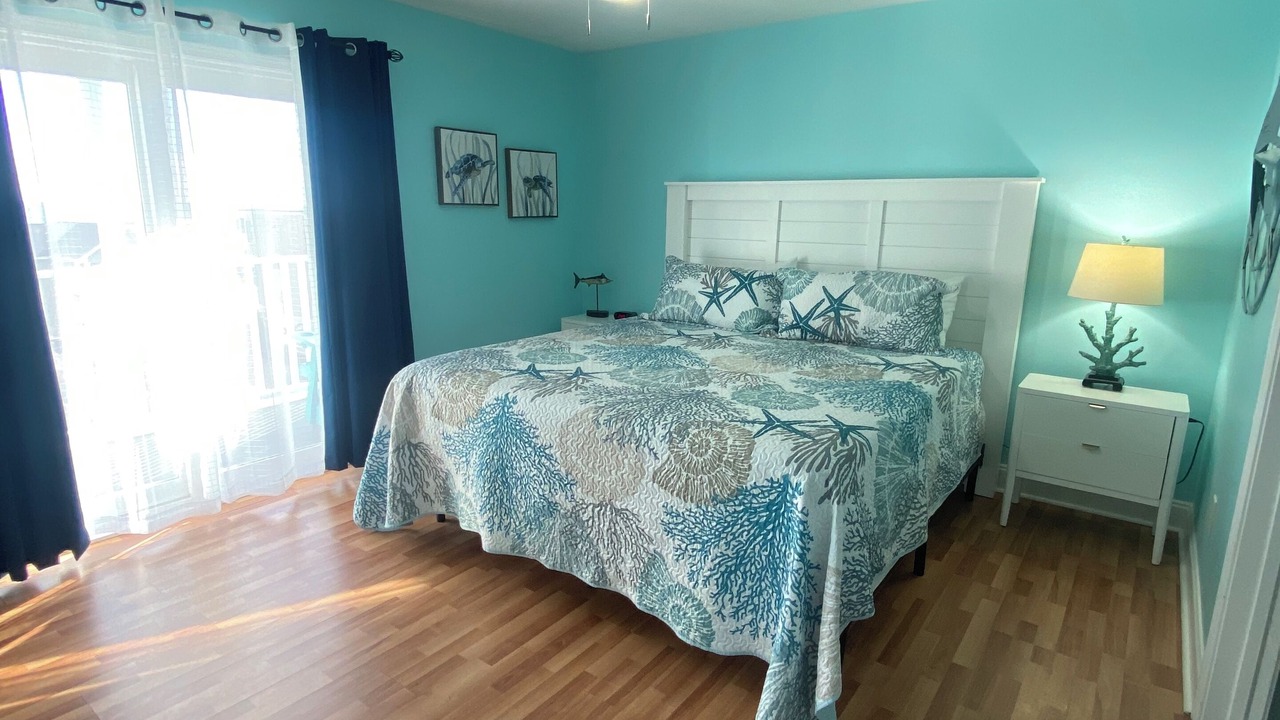 Photo of Patio Balcony in Crescent Beach