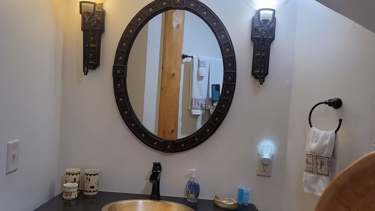 Photo of Bathroom in Hiawassee