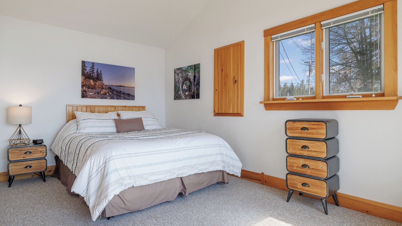 Photo of Bedroom in Hancock Point