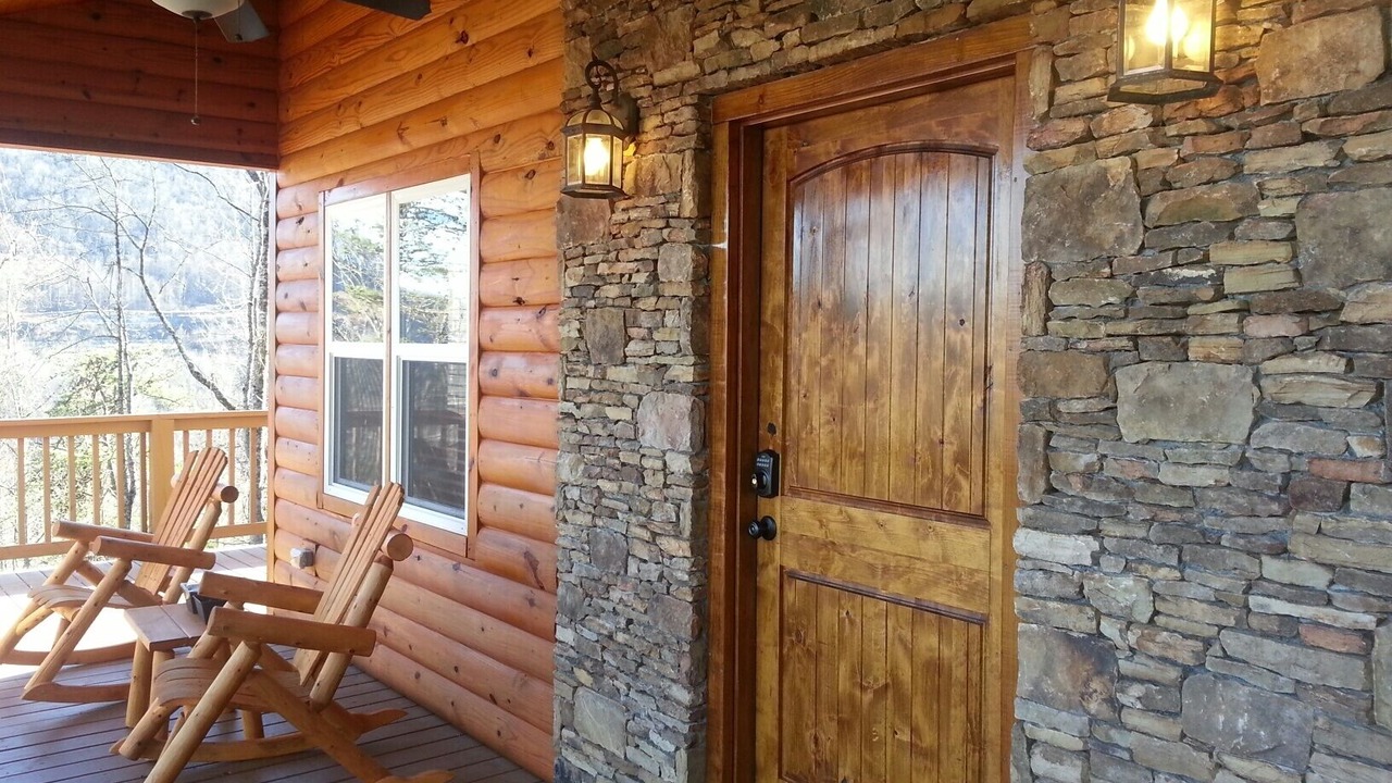 Photo of Patio Balcony in Sylva
