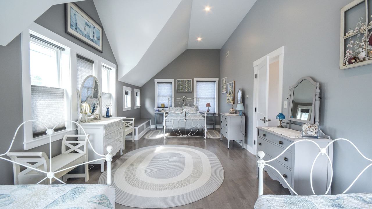 Photo of Bedroom in York Beach
