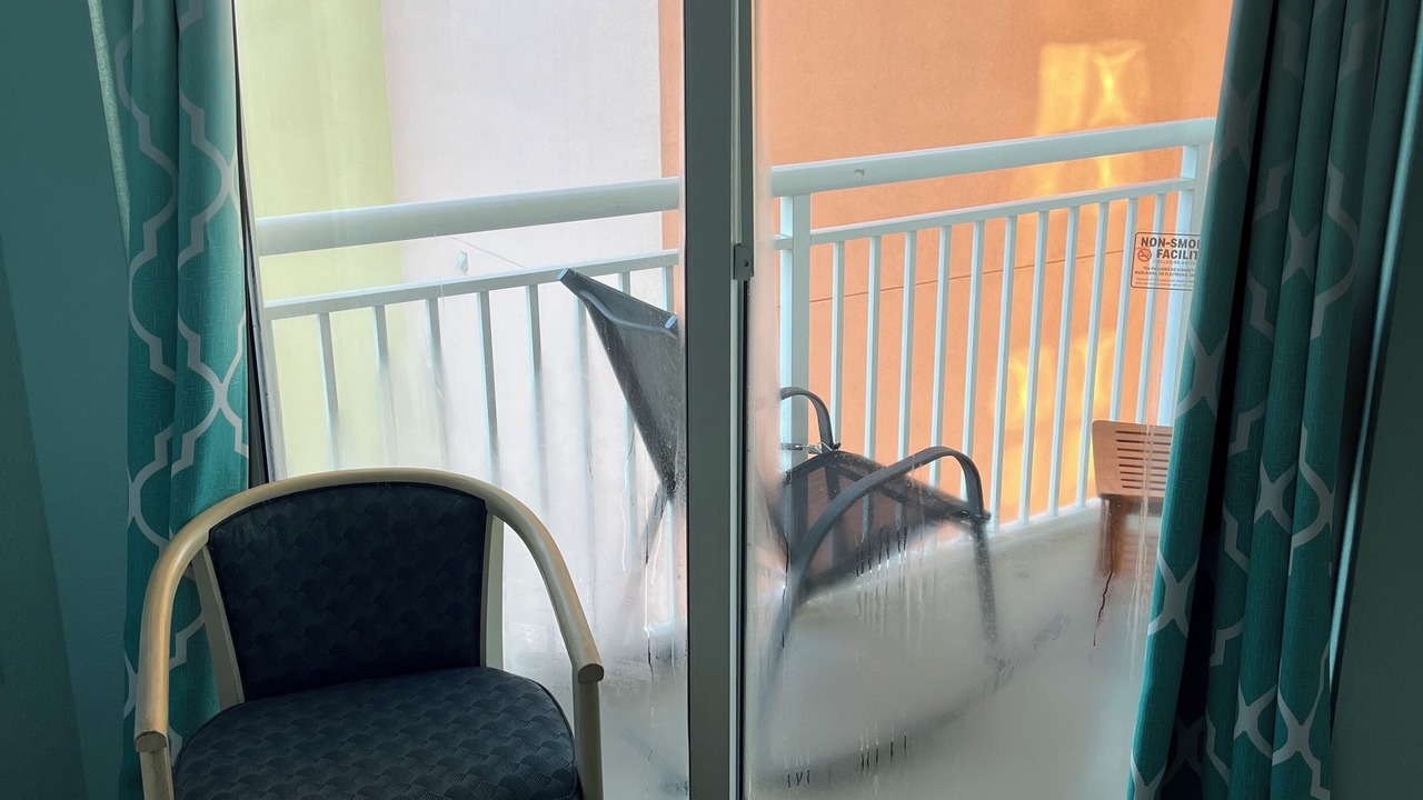 Photo of Patio Balcony in Crescent Beach