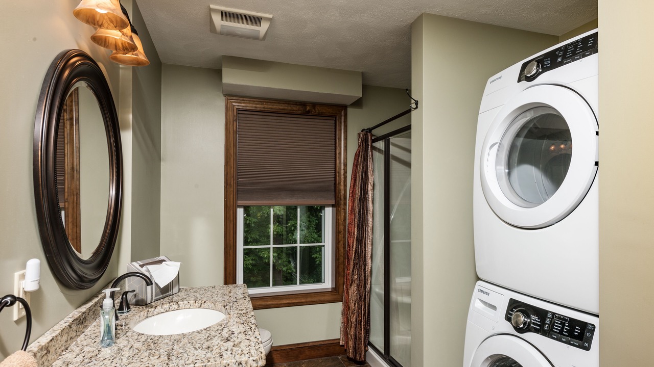 Photo of Bathroom in York Beach