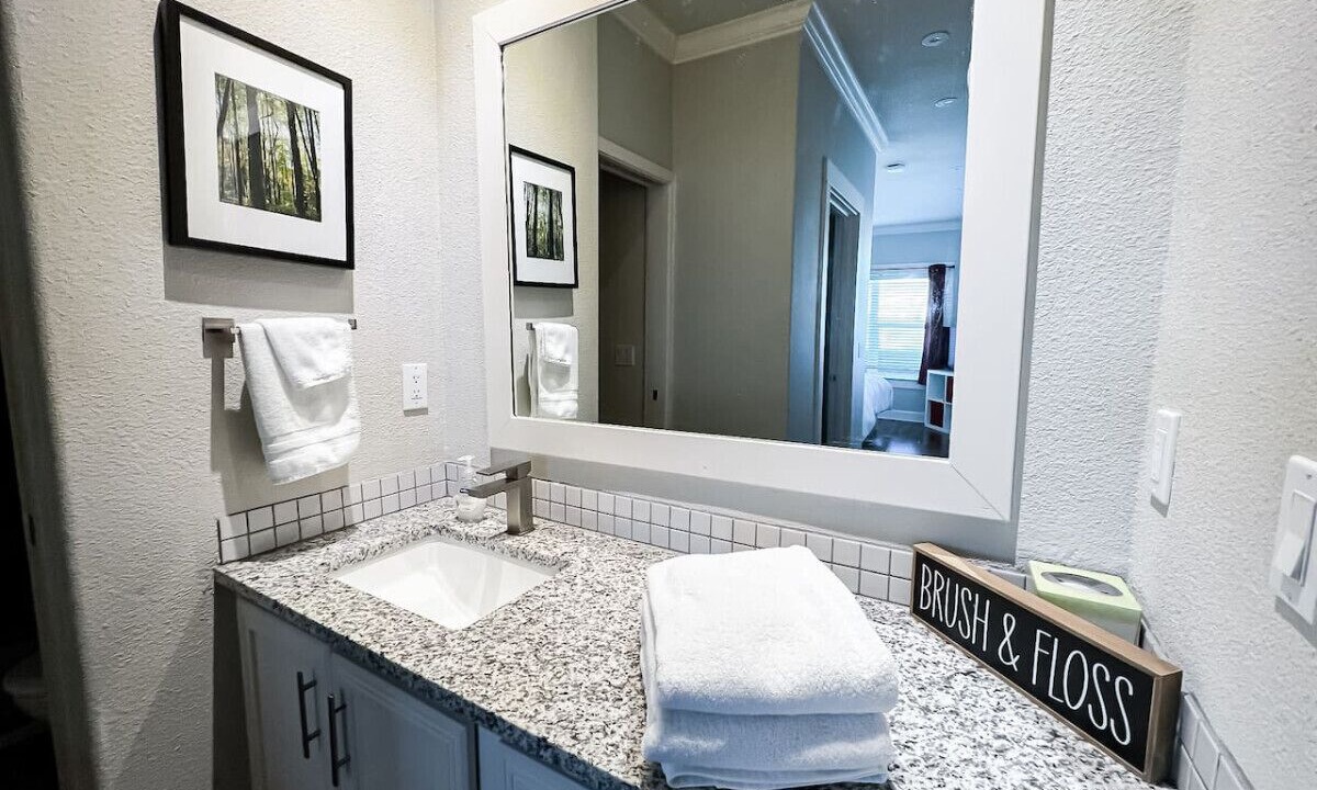 Photo of Bathroom in Johns Landing