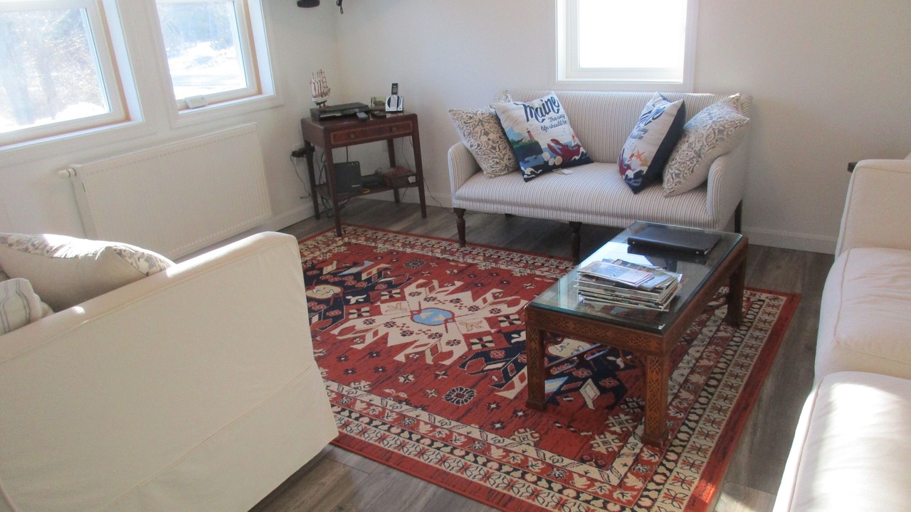 Photo of Livingroom in Ellsworth