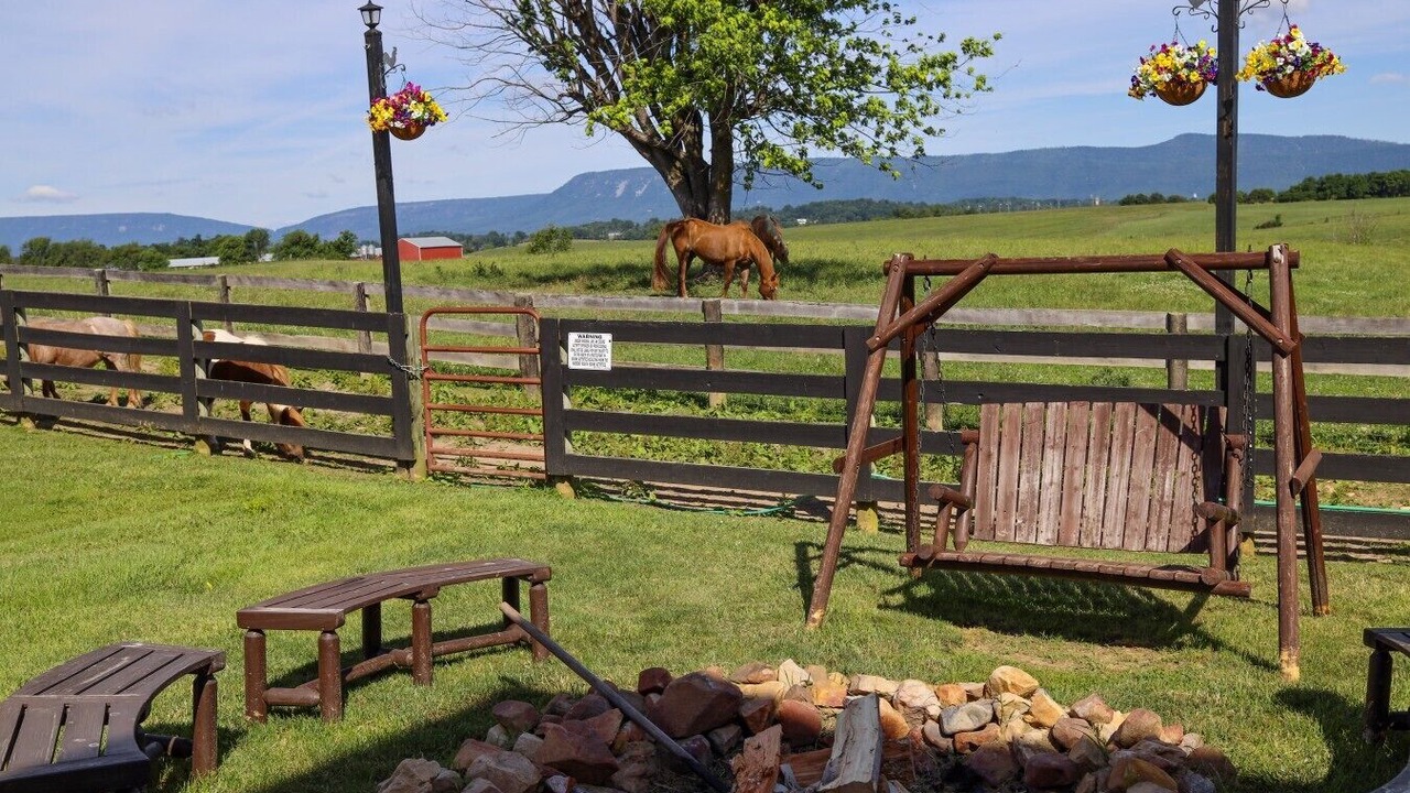 Photo of Others in Luray