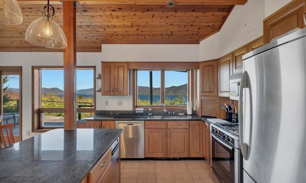 Photo of Kitchen in Diamond Point