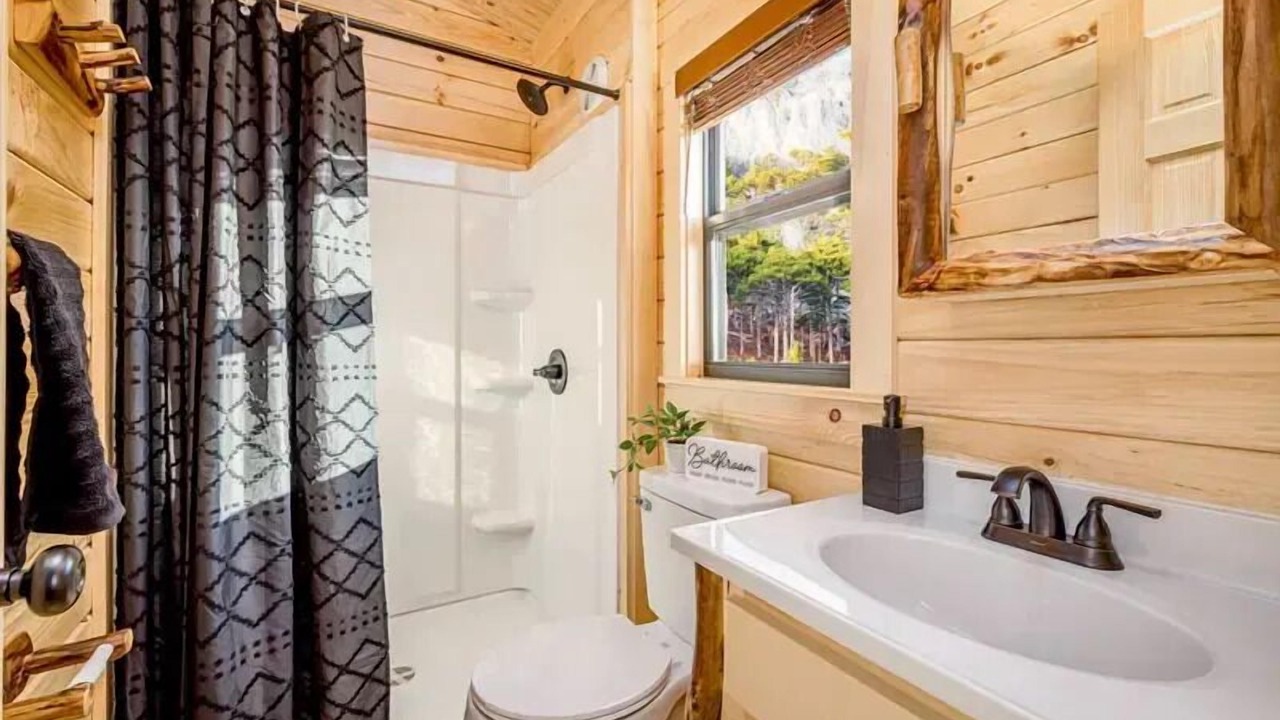 Photo of Bathroom in Bernard