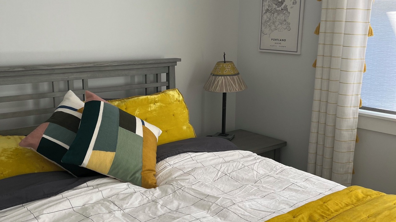 Photo of Bedroom in East Bayside