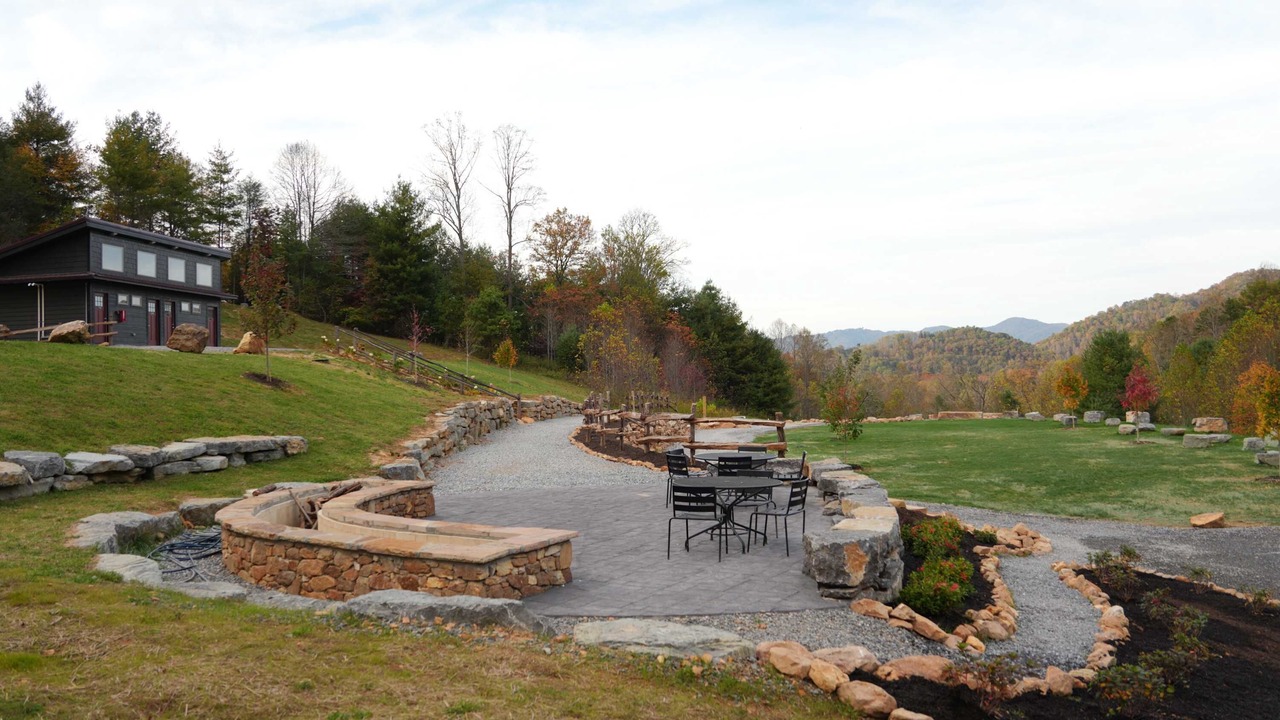 Photo of Outdoor in Waynesville