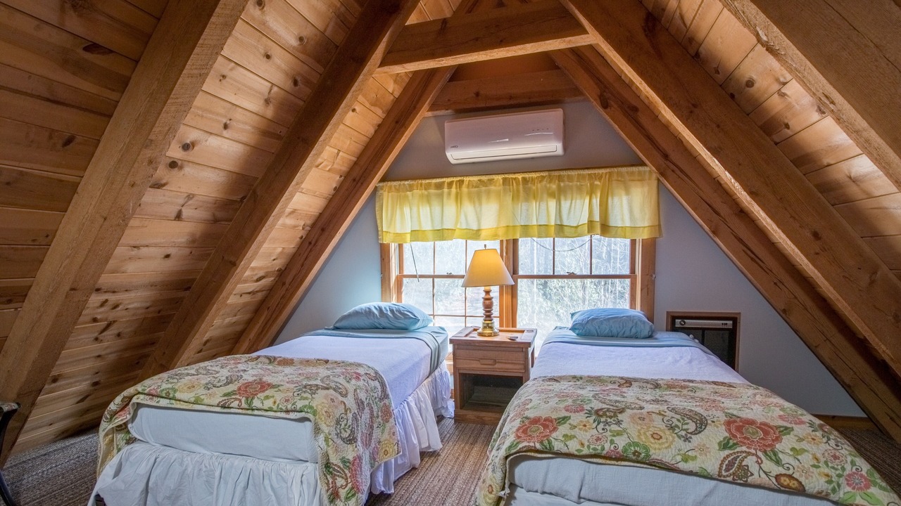 Photo of Bedroom in Scaly Mountain